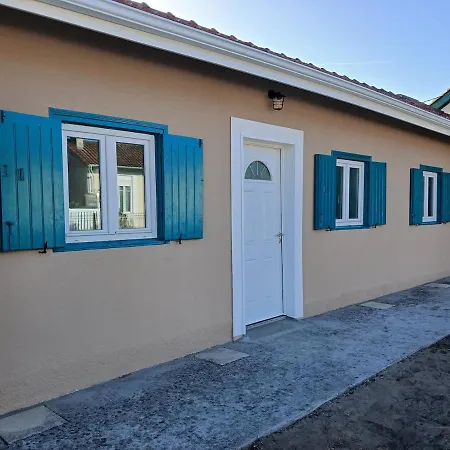 Maison A Proximite De La Et Du Centre-ville Holiday home