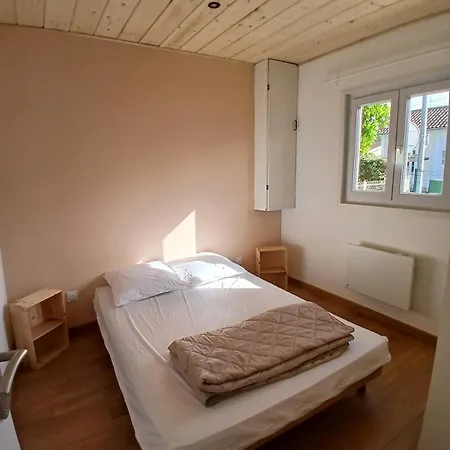 Holiday home Maison A Proximite De La Et Du Centre-ville Soulac-sur-Mer
